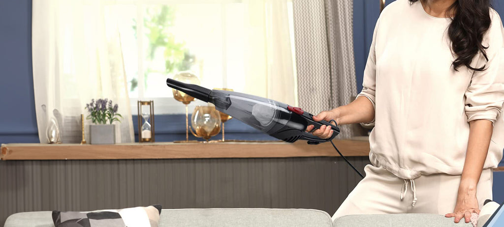 car vacuum cleaner and tyre inflator