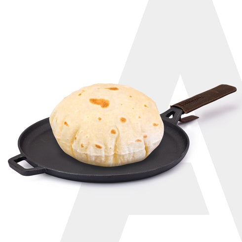 Royal Pre Seasoned Cast Iron Tawa, 28 Cm Diameter, No Chemical Coating, Long Rigid Handle, Fast Heating, Heavy Weight, Gas & Induction Oven Compatible, Roti, Omlette Maker, Black