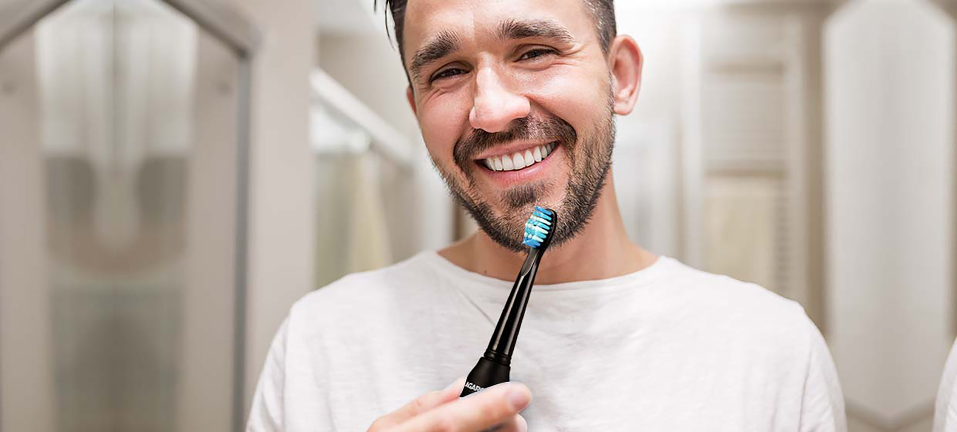 How to Clean After Using Electric Toothbrush: The Ultimate Guide